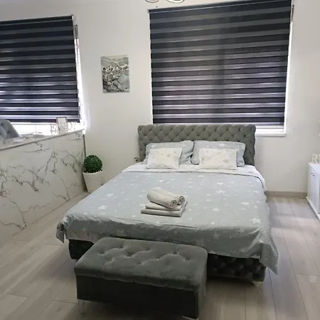 Апартаменты Stan U Centru Sida 2