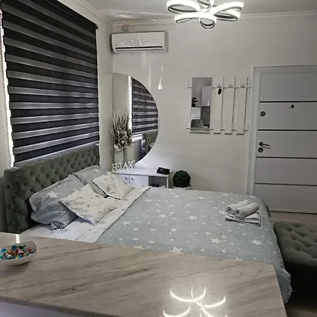 Апартаменты Stan U Centru Sida 2